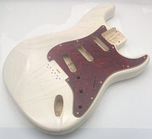 Nitro Lacquer Relic White Blonde Hardtail S-Style Guitar Body (4lbs 2oz) - Image 4