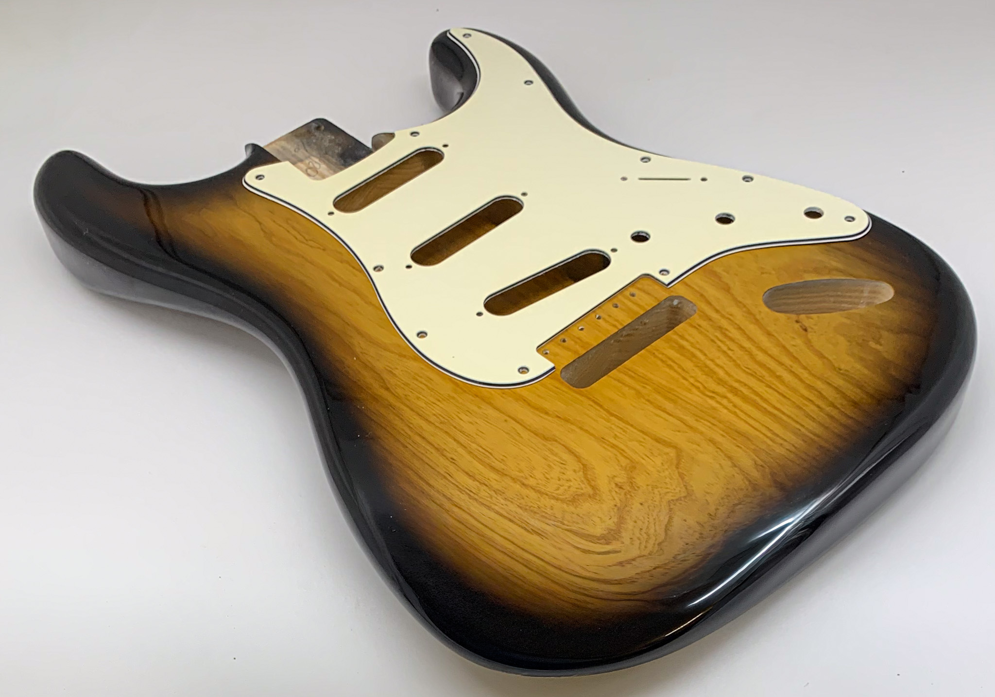 Nitro Lacquer Relic 2-Tone Sunburst S-Style Guitar Body (3lbs 8oz) - Image 3