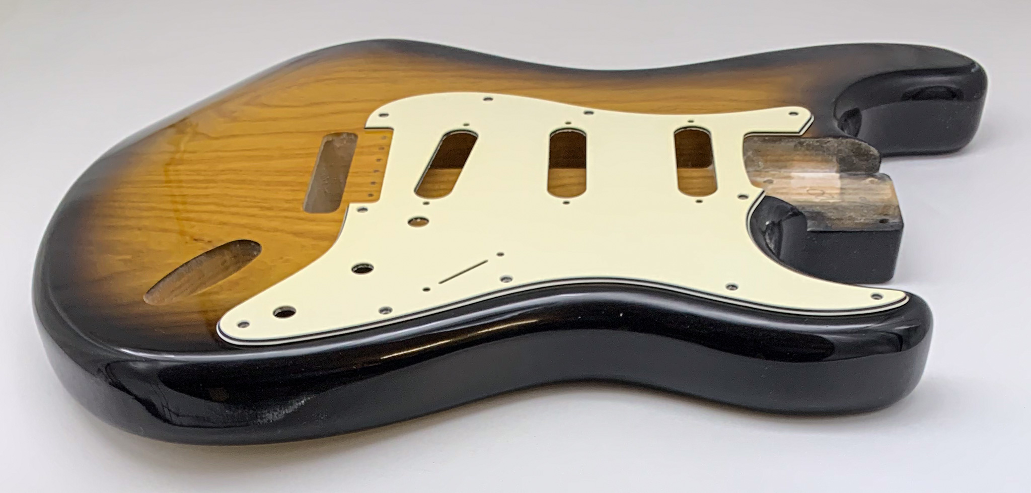 Nitro Lacquer Relic 2-Tone Sunburst S-Style Guitar Body (3lbs 8oz) - Image 5