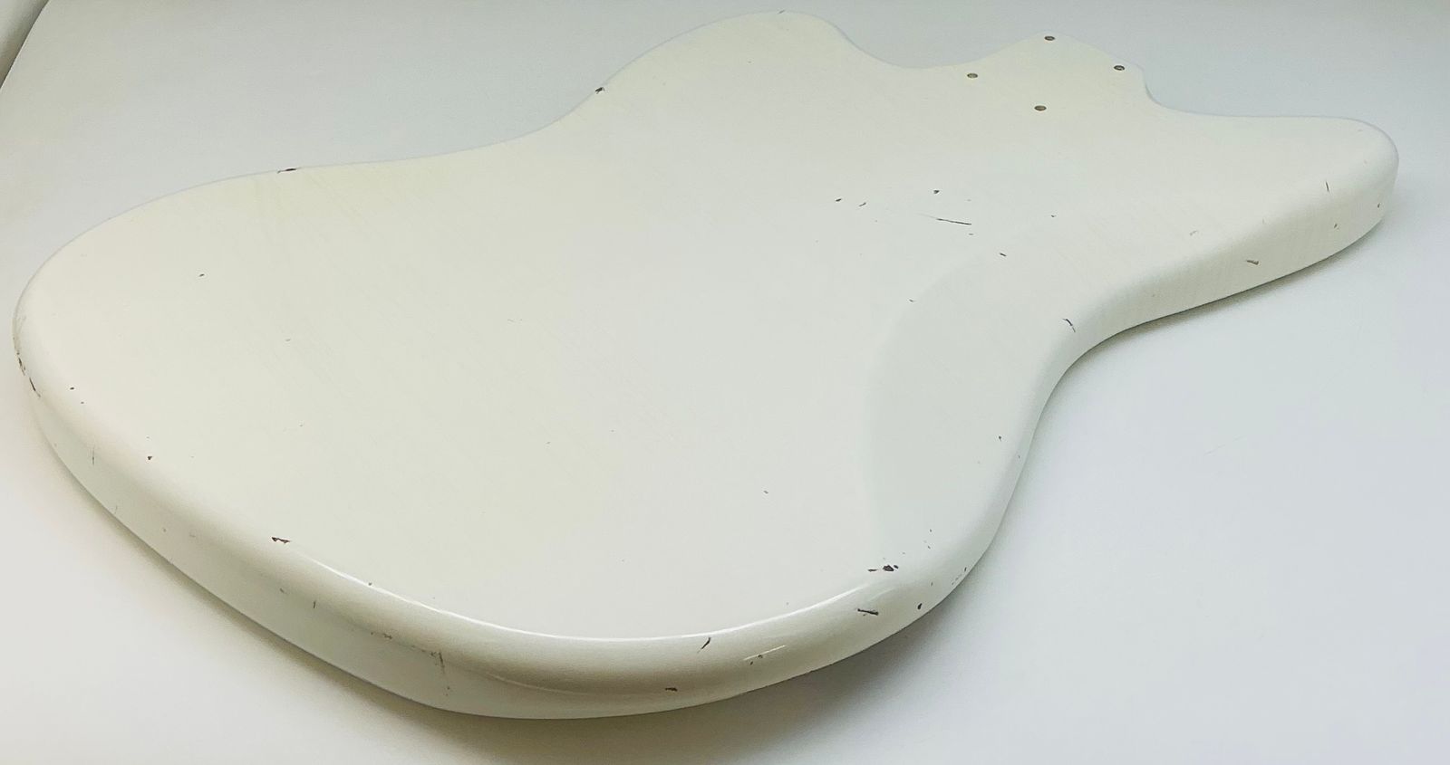 Nitro Lacquer Relic Olympic White Jazz-Style Guitar Body (4lbs 4oz) - Image 15